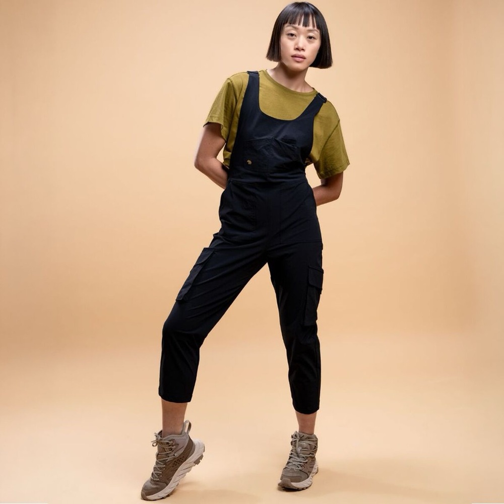 Wondery Outdoors Black Sahale Overalls